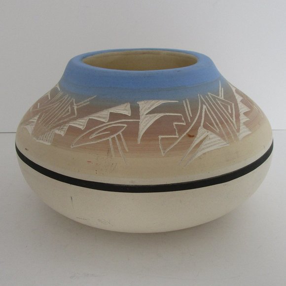 vintage signed Navajo pottery vessel